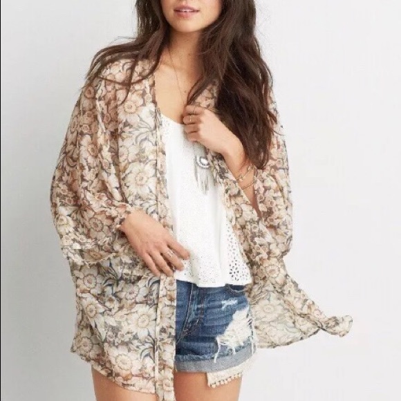 American Eagle Outfitters Tops - American Eagle Outfitters Floral Sheer Kimono